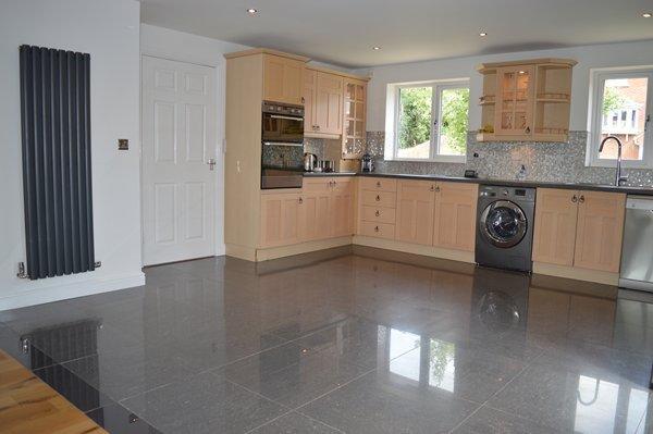 kitchen/family room