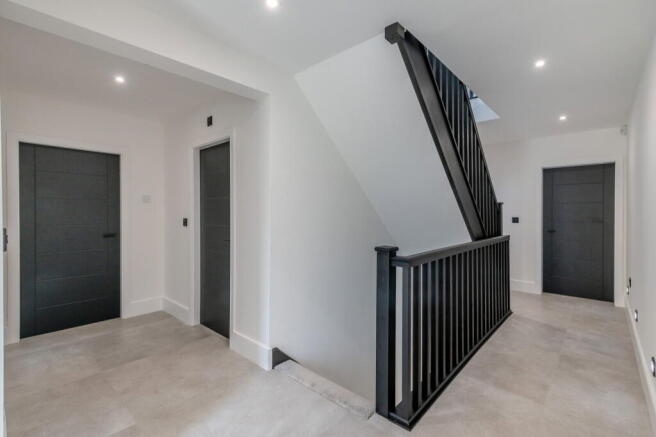 Roughbirchworth Lane, Oxspring, S36 8YA photo 4