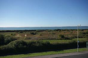 102, Portsmouth Road, Lee-on-the-solent PO13 9AF