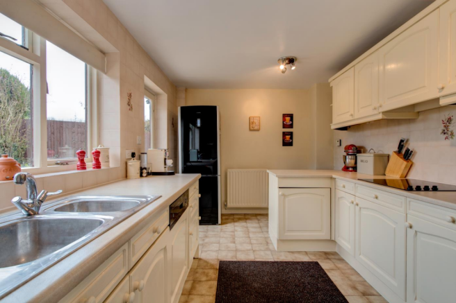 Kitchen.PNG