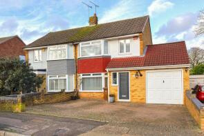 19, Lynton Drive, Lordswood, Chatham ME5 8QA
