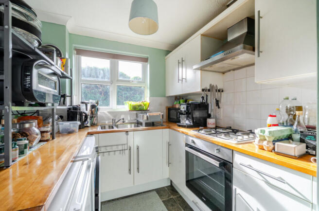 1441247-3-69d8b35...