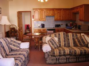 Lounge/Kitchen