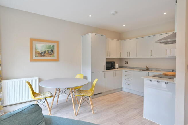 2 bed Terraced for sale Image 9