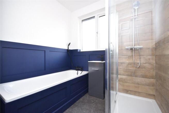 3 bed Semi-Detached to rent Image 6