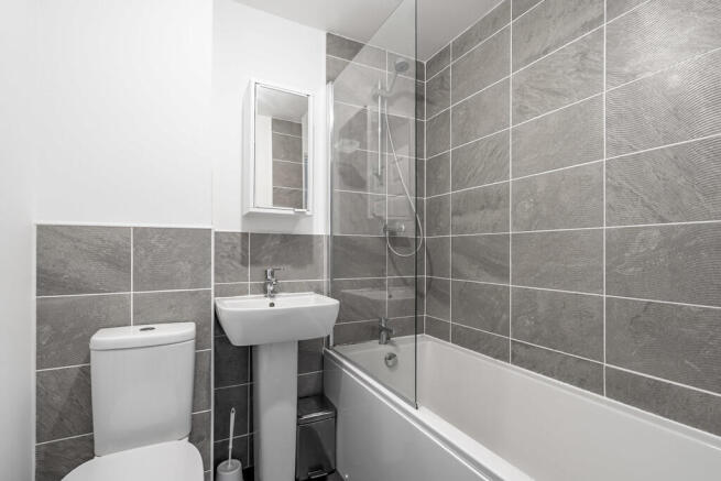3 bed Terraced for sale Image 8