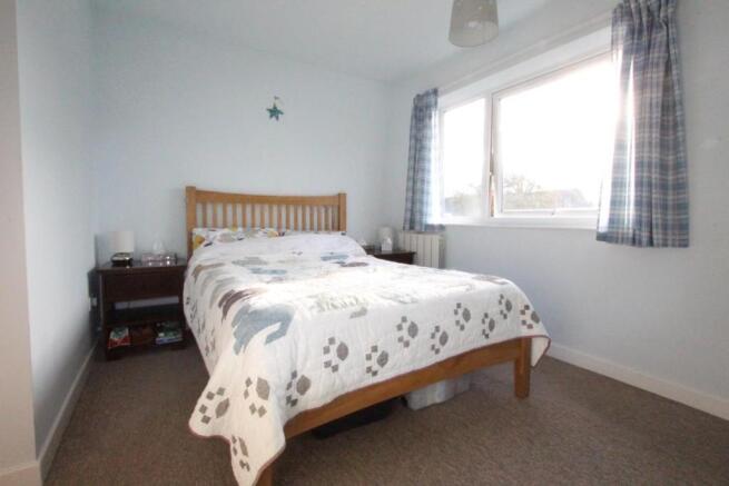 Bedroom 1.JPG