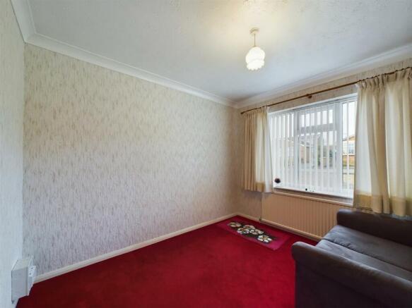 Bedroom:
