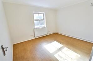 Flat 5, 8, Hillmarton Road, London N7 9JW