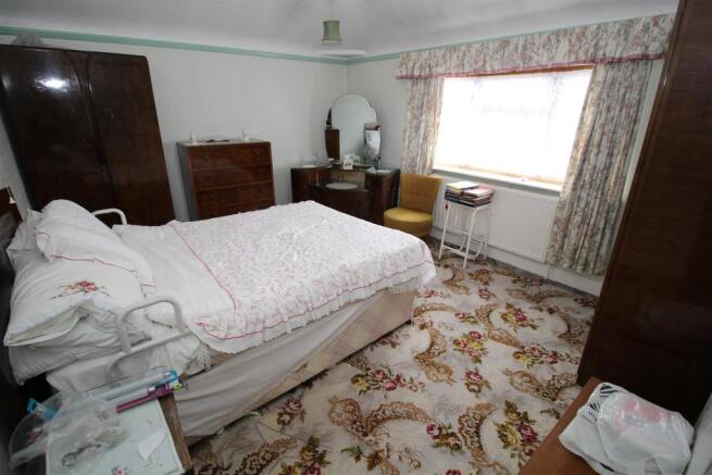 Bed 1.JPG