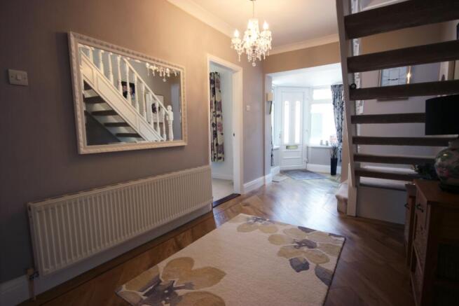 1 Entrance Hall B