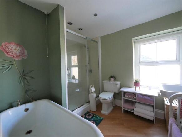 Photo 16