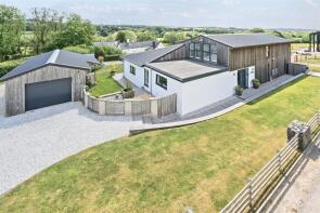 Corner House, Road From Highaton Head Cross To Yeo Mill Cross, South Molton EX36 3NU