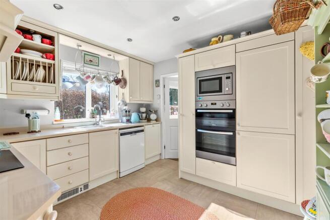 Kitchen.jpg