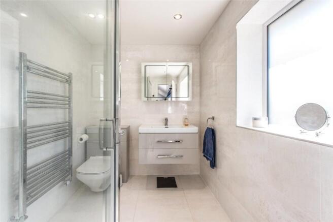 Master En-Suite
