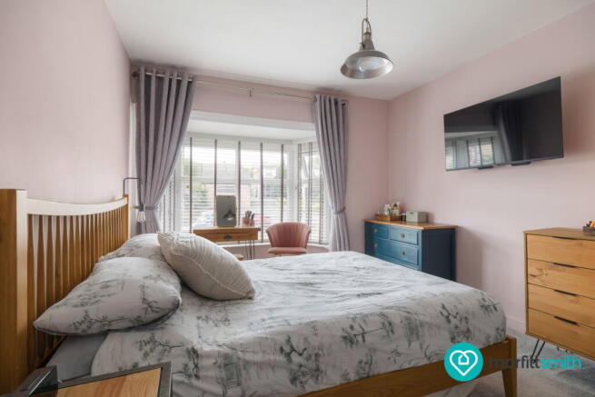 4 bed Detached for sale Image 9