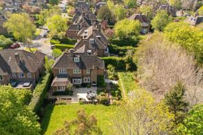 5, Milton Close, East Finchley, London N2 0QH