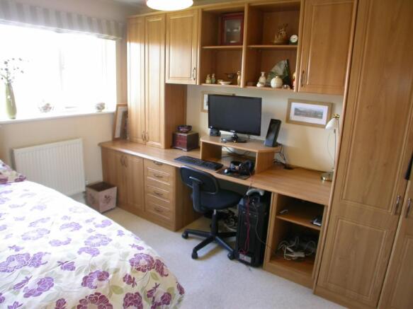 Photo 10
