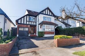 18, The Glade, Woodford Green IG8 0QA