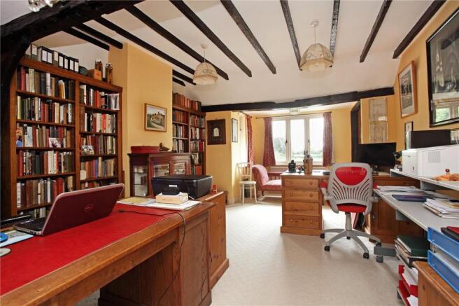 Bedroom/Study