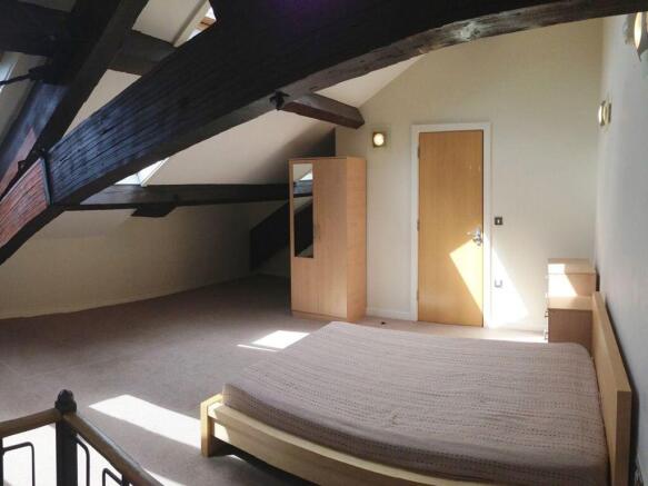 2 bed Apartment to rent Image 7