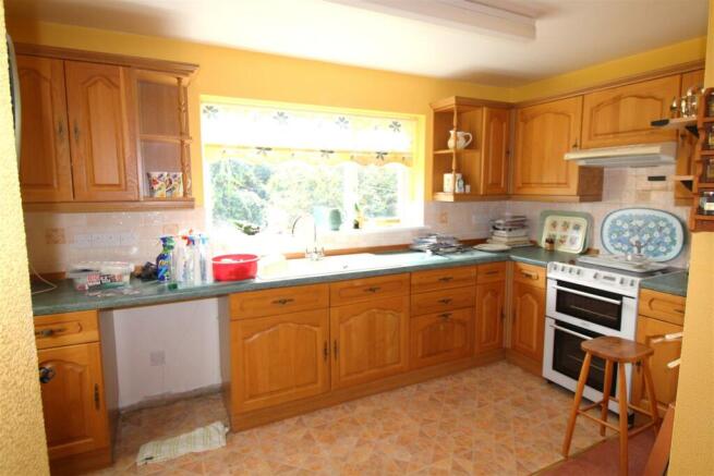 kitchen2.JPG