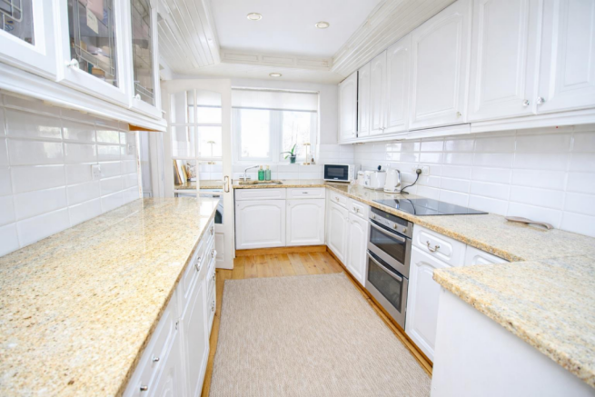 Fitted Kitchen