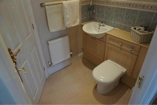 Jack & Jill En-suite