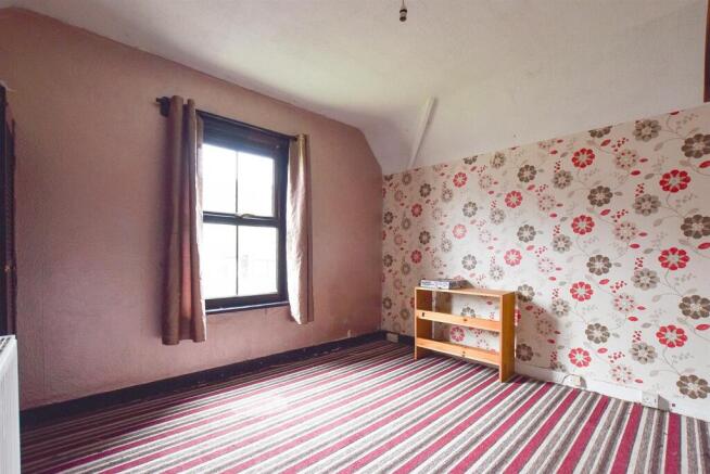 Bedroom..jpg