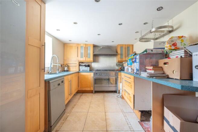 3 bed Detached for sale Image 6