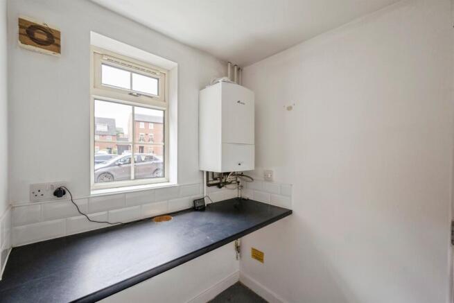 2 bed Apartment for sale Image 9