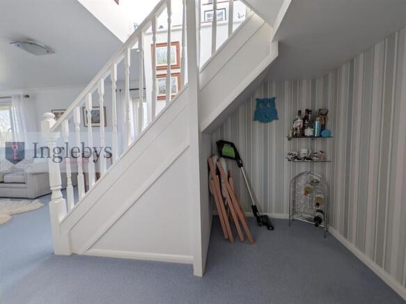 2 bed Apartment for sale Image 10