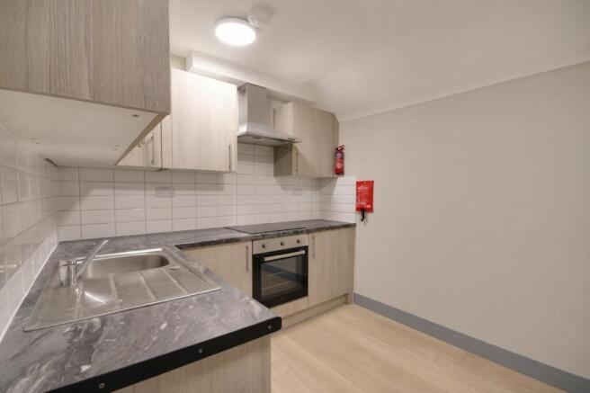 Kitchen 2.jpg