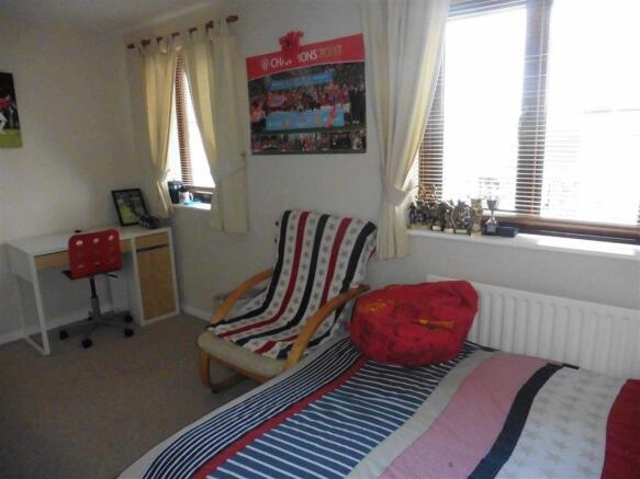 Bedroom 2 (rear)