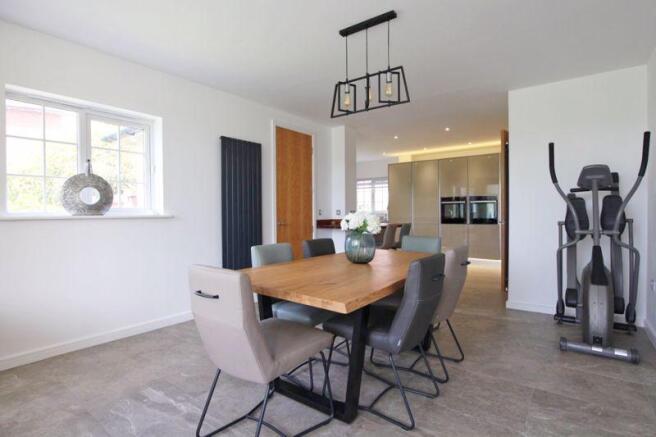 Breakfast Room