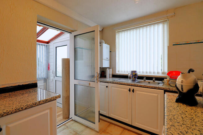 2 bed Terraced for sale Image 7