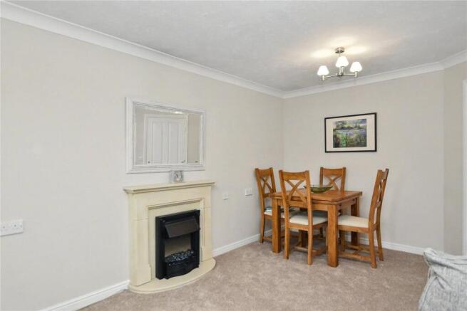 1 bed Apartment for sale Image 4