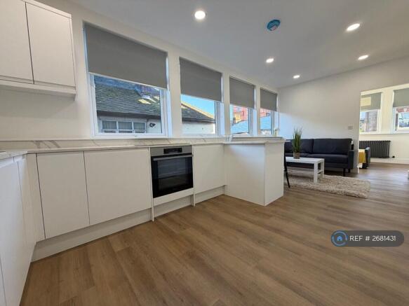 1 Bed Flat - Furnished