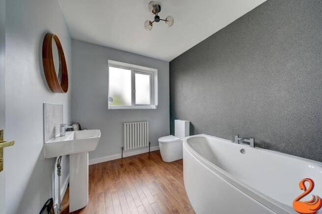 Ensuite.jpg