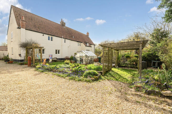 1433864769c5574f138f6