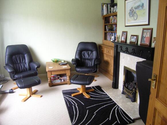 Lounge 1