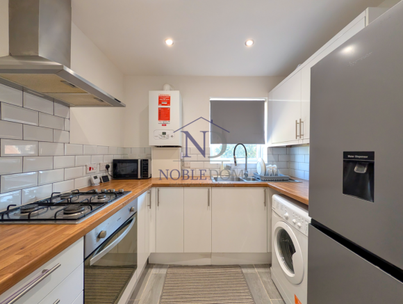1 BEDROOM FLAT IN SLOUGH