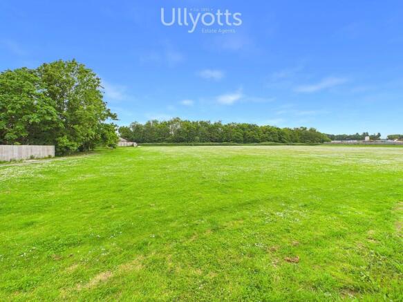 Open green space 