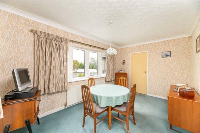 3 bed Bungalow for sale Image 8