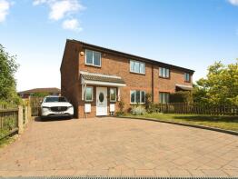 63, Bramley Avenue, Royston SG8 6HG