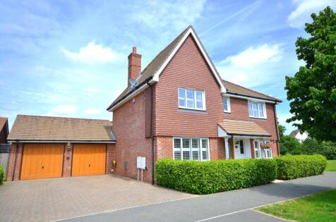 Longhurst Avenue, Cranleigh, GU6