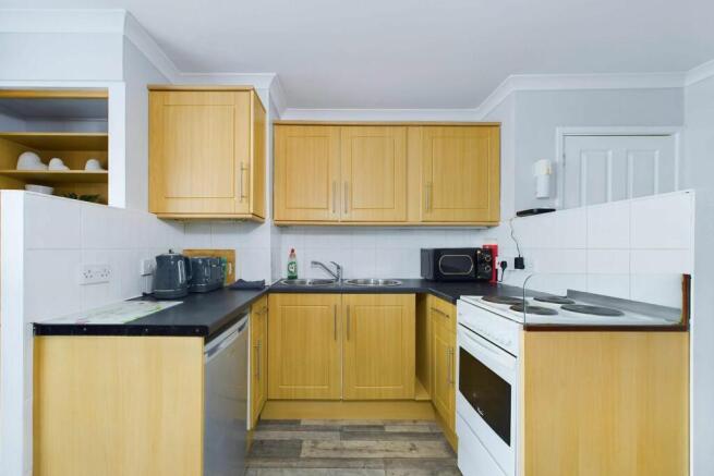 New Esplanade Court, Esplanade Road, Paignton photo 4