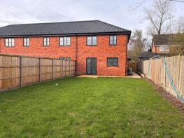 1, Rose Cottages, Church Road, Thetford IP25 6QA