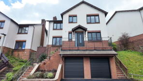 16, Windsor Close, Newton Abbot TQ12 1JB