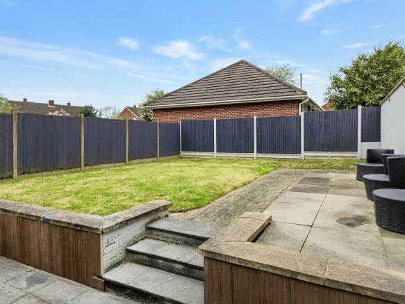 ashburton garden.jpg